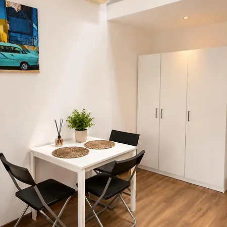 Blue Star Loft - Main Square Apartman
